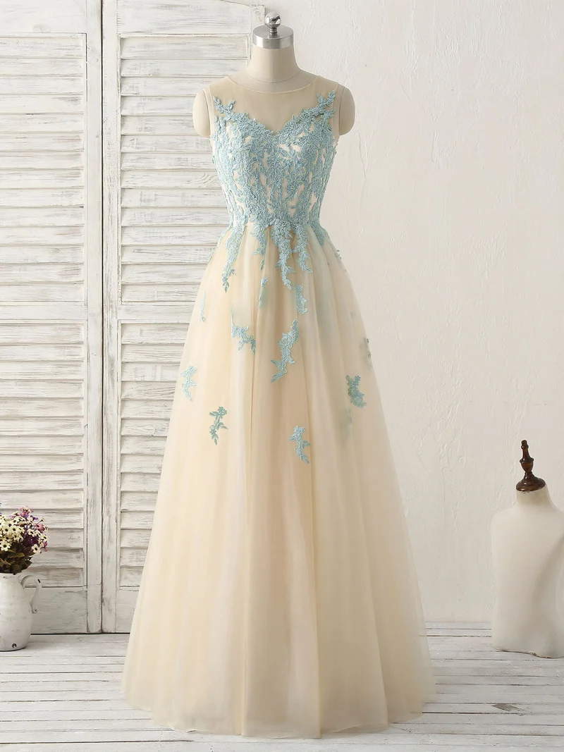 Robe de demoiselle d'honneur élégante en tulle et dentelle verte à manches longues