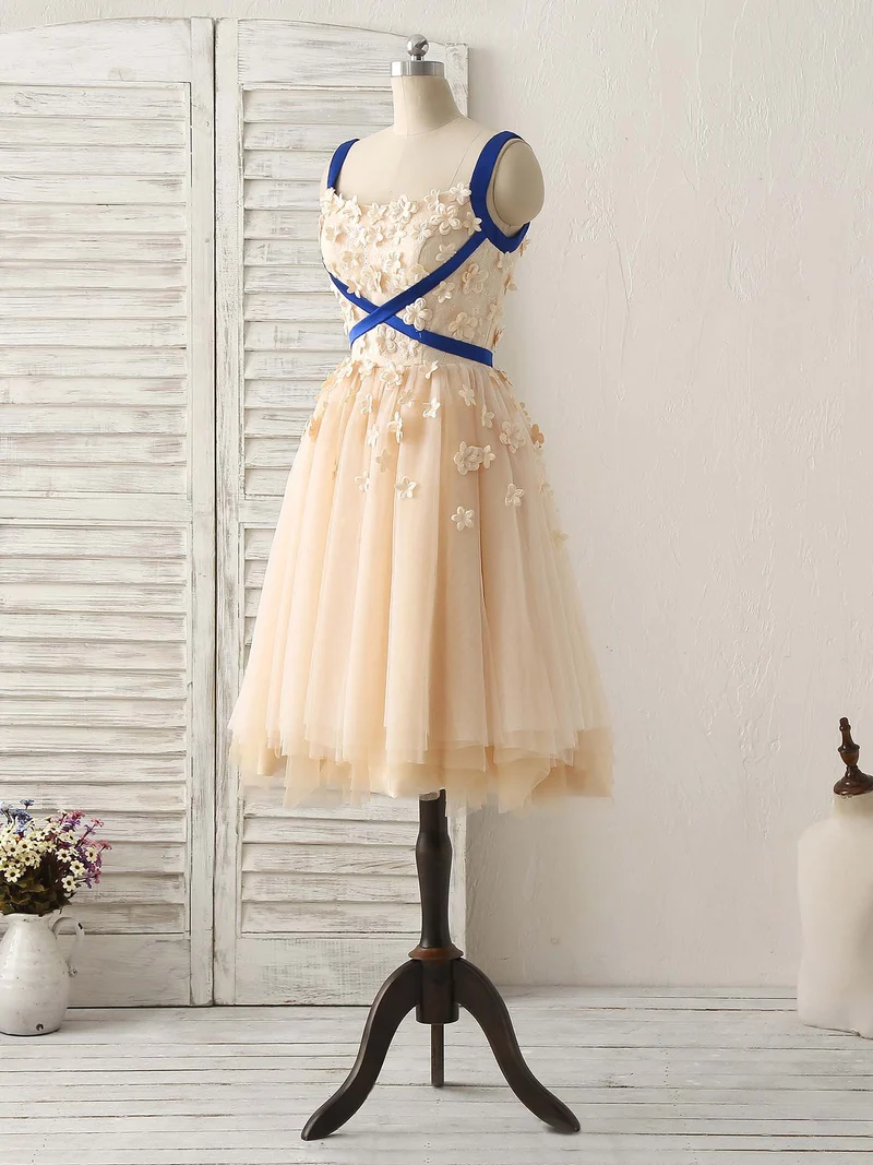 Robe de bal courte élégante en tulle champagne avec appliques, robe de demoiselle d'honneur