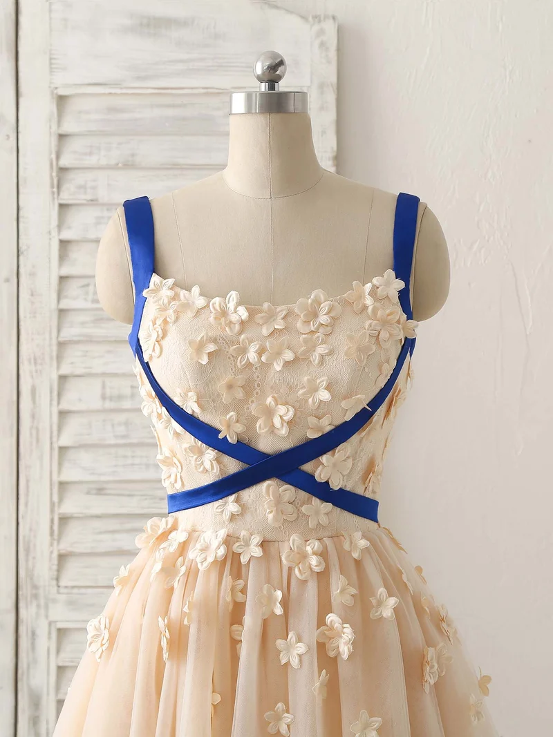 Robe de bal courte élégante en tulle champagne avec appliques, robe de demoiselle d'honneur