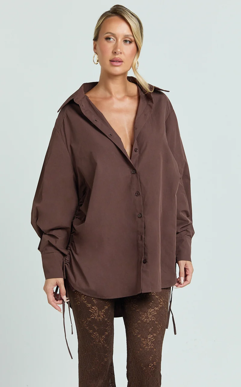 Kalpena Shirt - Ruched Side Oversized Shirt in Chocolate