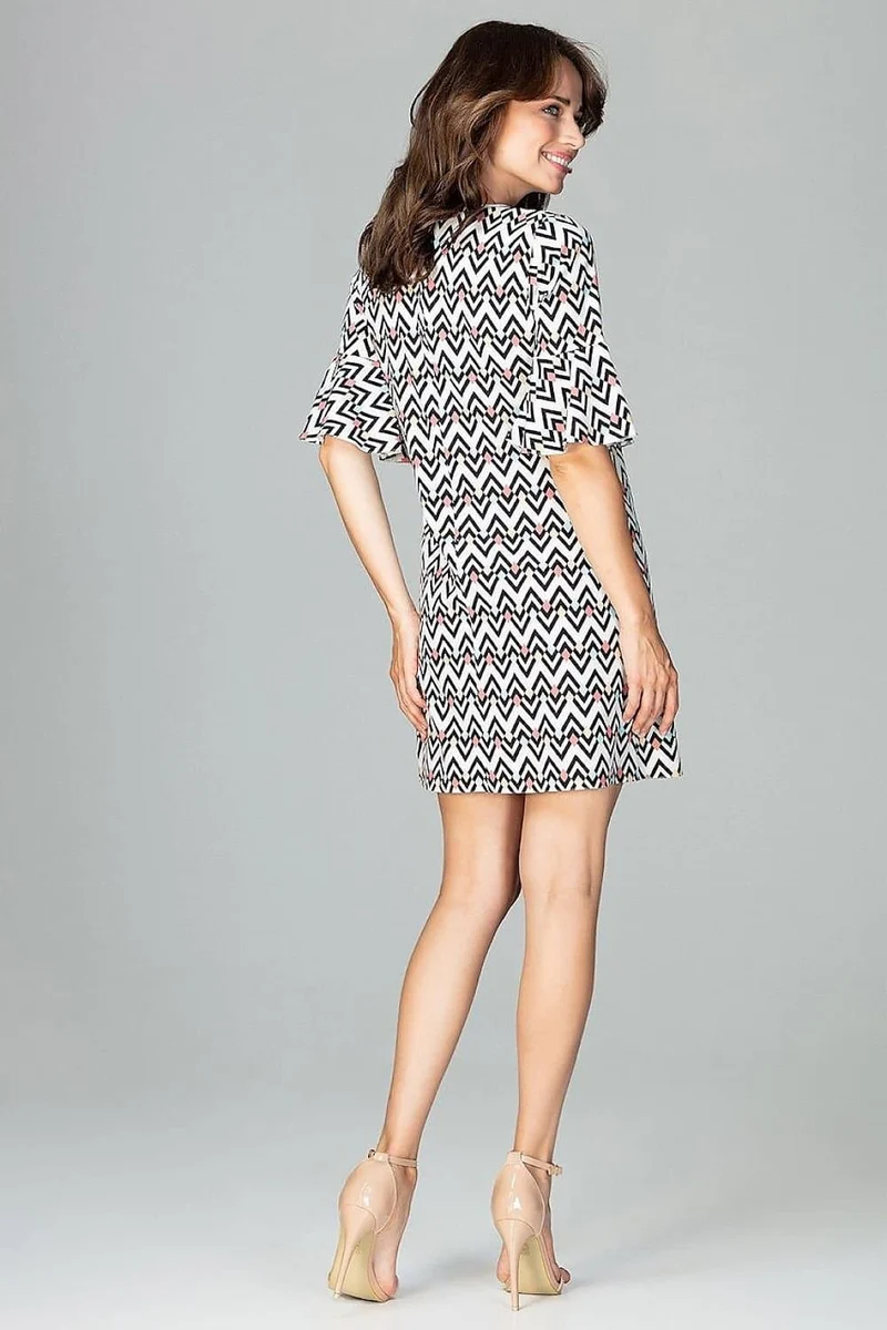 Robe mini noire et blanche à motif zigzag