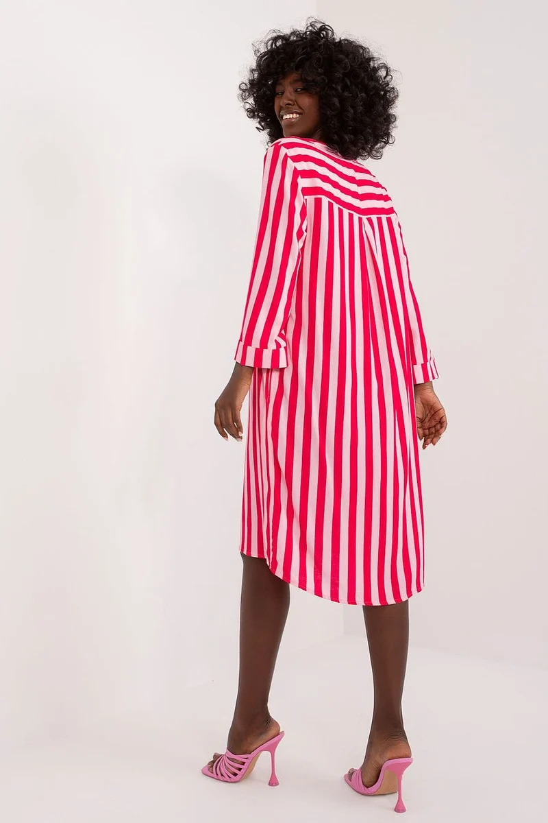 Robe asymétrique à col chemise à rayures rouges et blanches
