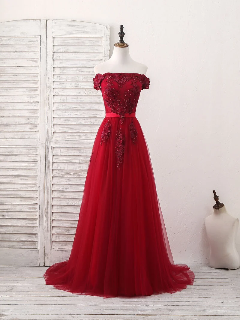 Robe de soirée longue élégante bordeaux en tulle et dentelle à épaules dénudées