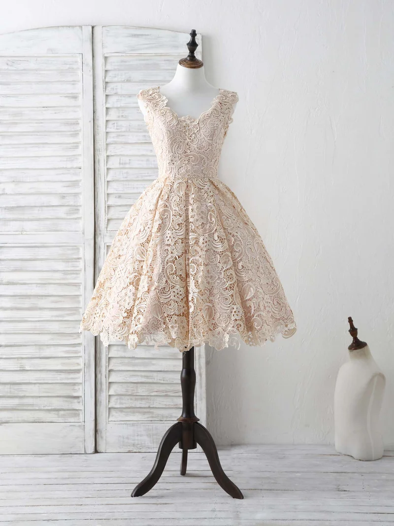 Robe de bal courte élégante en dentelle à col en V et couleur champagne, robe de demoiselle d'honneur