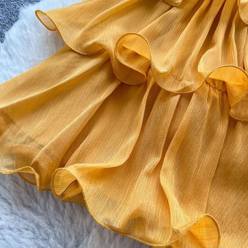 Robe jaune bohème chic à volants pour femme