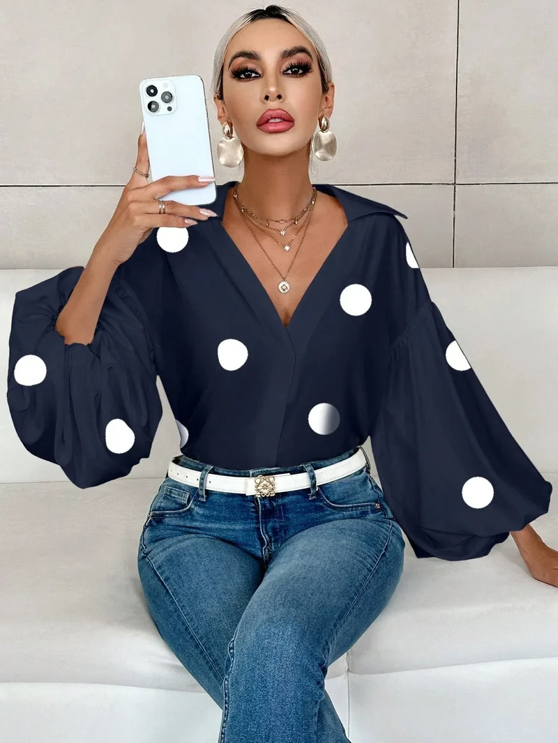 Blouse bohème femme à pois bleu marine