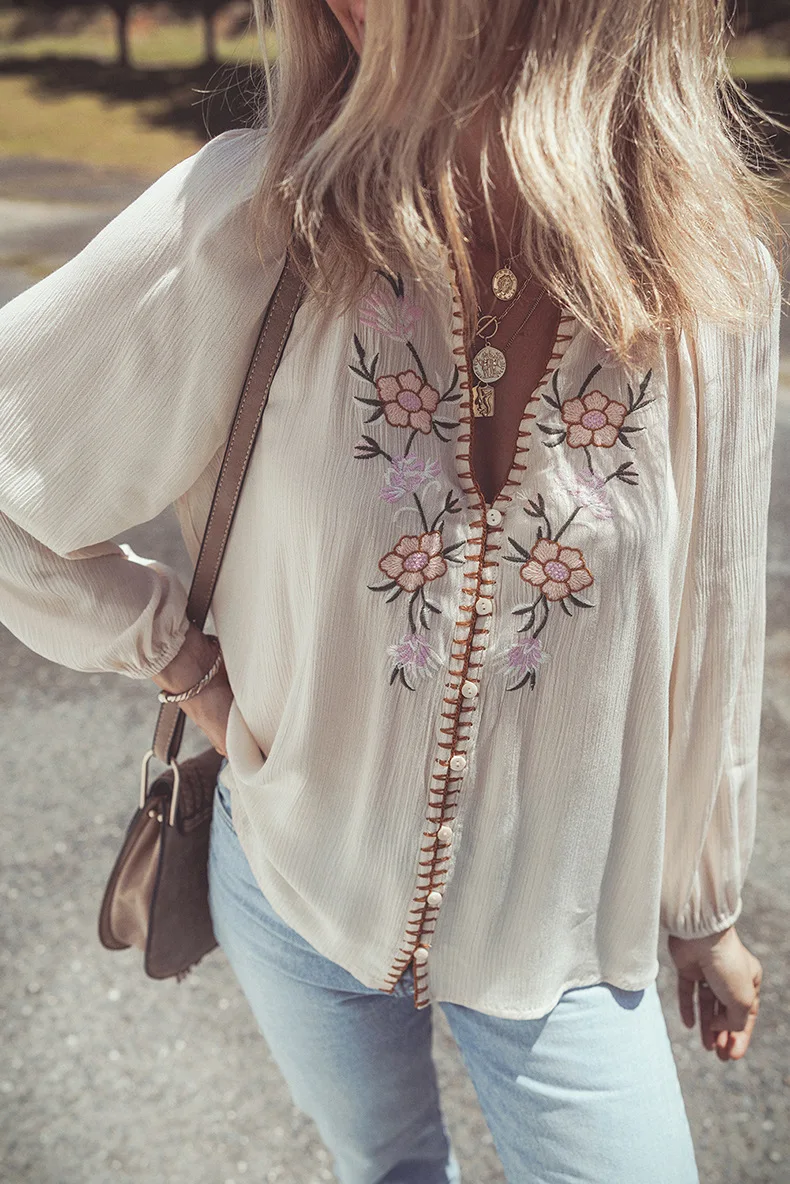 Blouse bohème femme à broderies