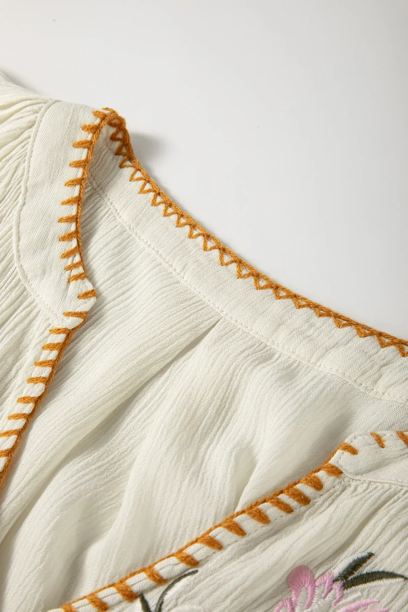 Blouse bohème femme à broderies