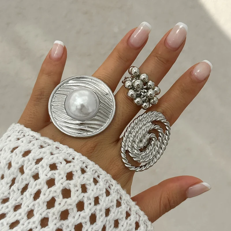 Grosse Bague Doree Vintage
