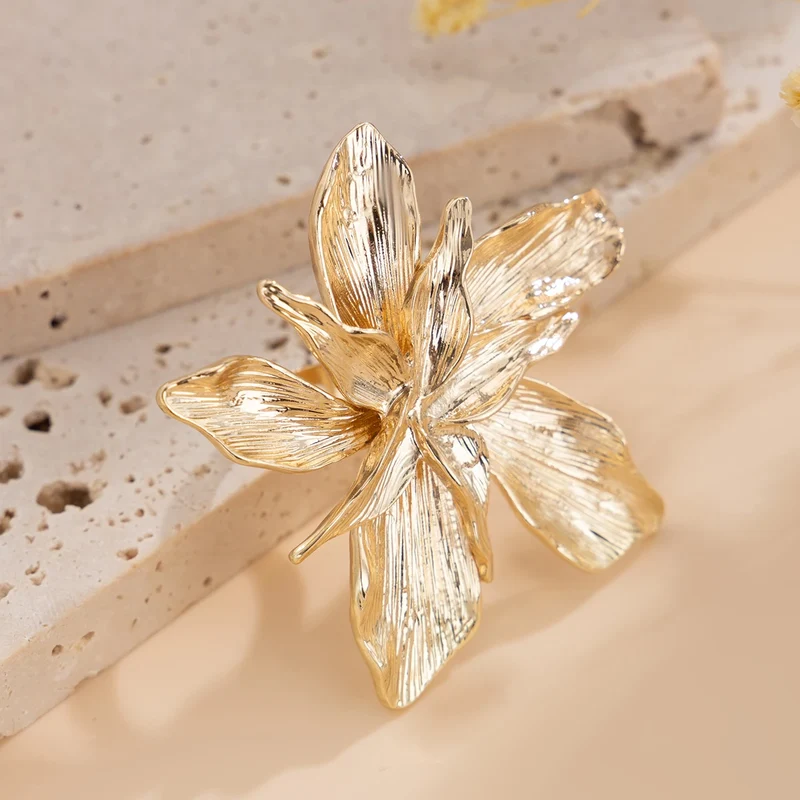 Grosse Bague Doree Vintage