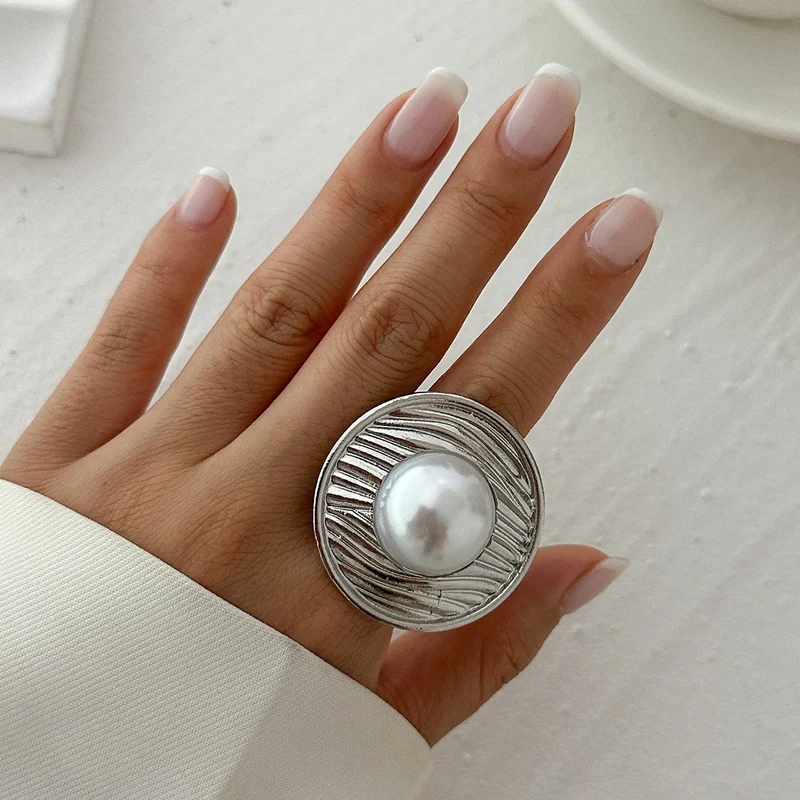 Grosse Bague Doree Vintage