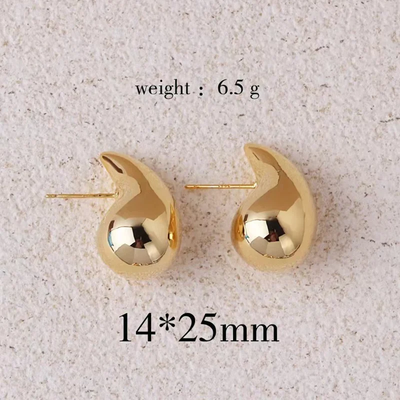 Boucles d’oreilles gouttes dorées femme