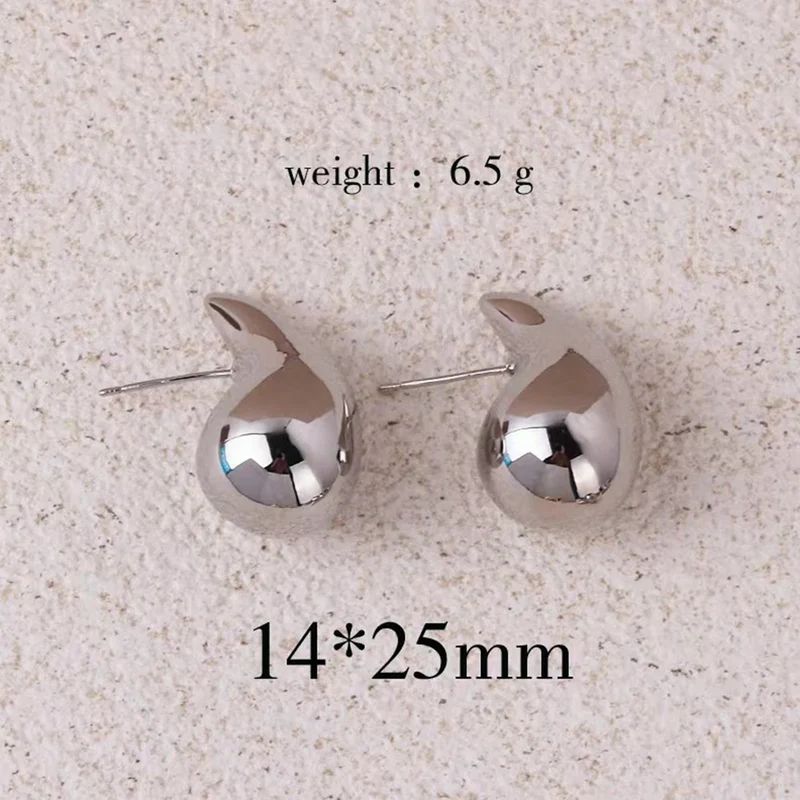 Boucles d’oreilles gouttes dorées femme