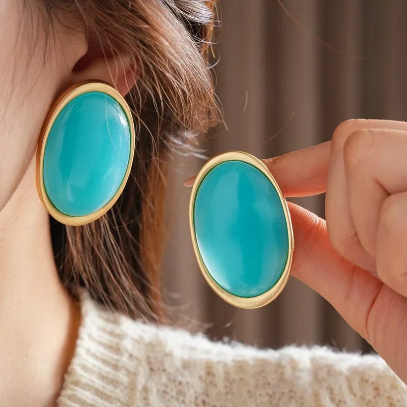 Grosses boucles d’oreilles rondes vintage rouge vin