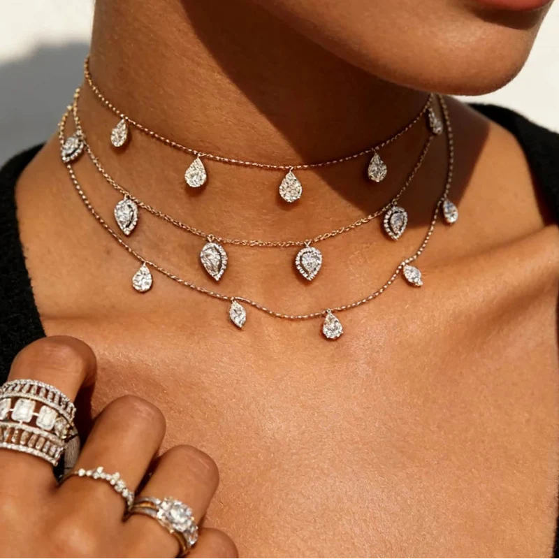 Collier argent chic pour femme