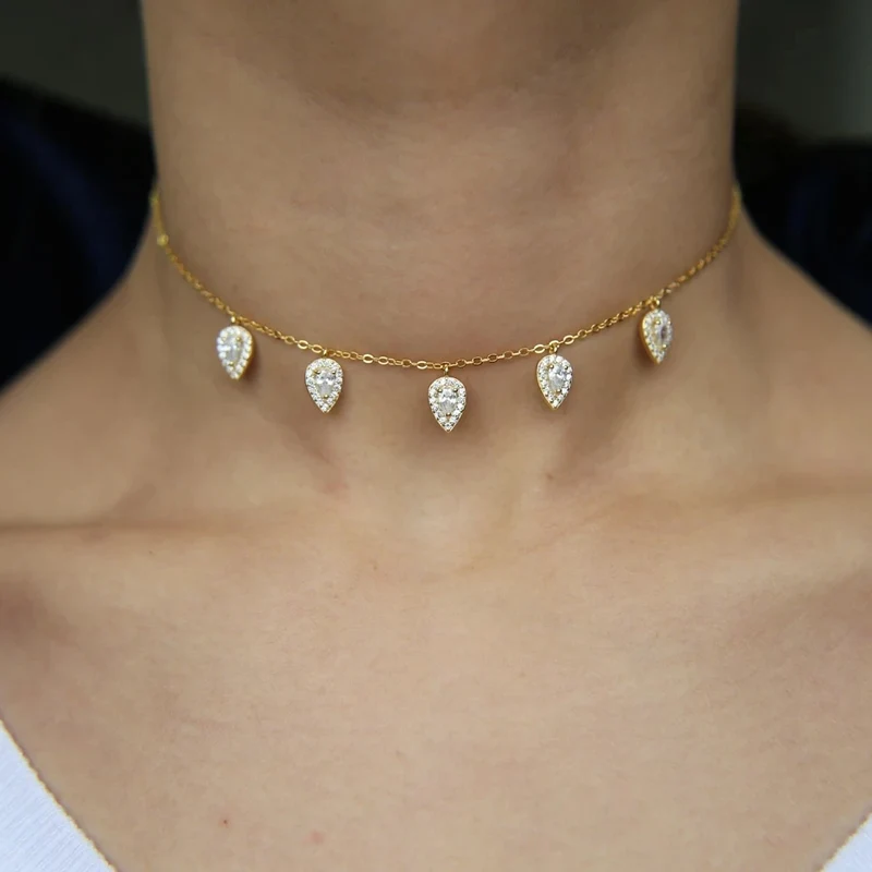 Collier argent chic pour femme