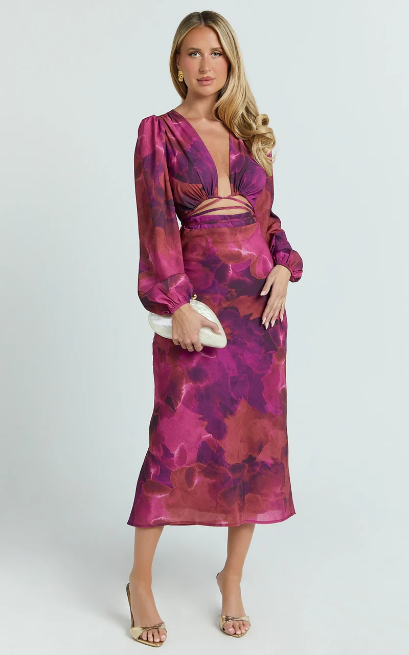 Artola Midi Dress - Front Cut Out Long Sleeve Dress in Blurred Dreams