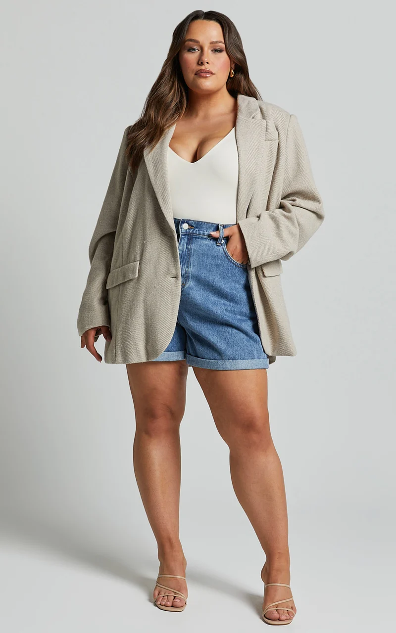 Cristiana Shorts - High Waisted Cuffed Denim in Blue