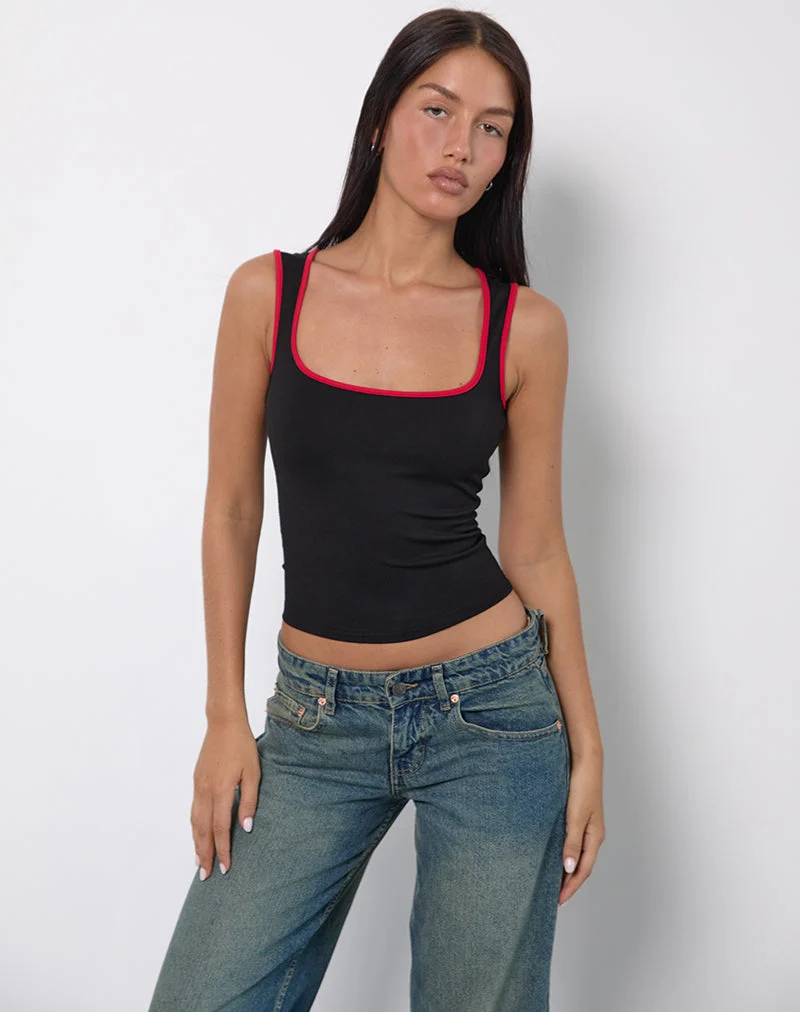 Shajani Top en noir avec bordure rouge