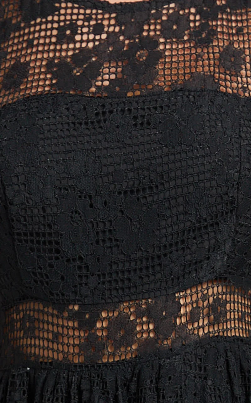 Leon Midi Dress - Short Sleeve Dress in Black