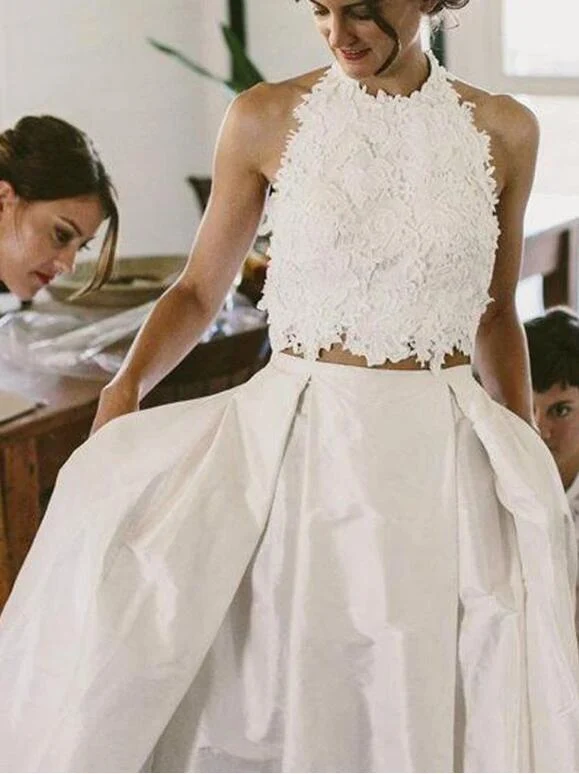 Robe de mariée bohème deux pièces rustique en dentelle avec haut licou