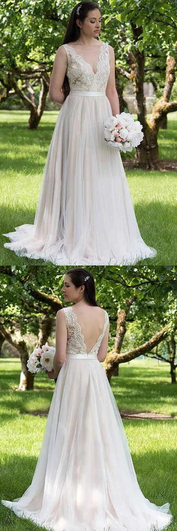 Robe de mariée trapèze à col en V et haut en dentelle avec bas en tulle | Robe de mariée