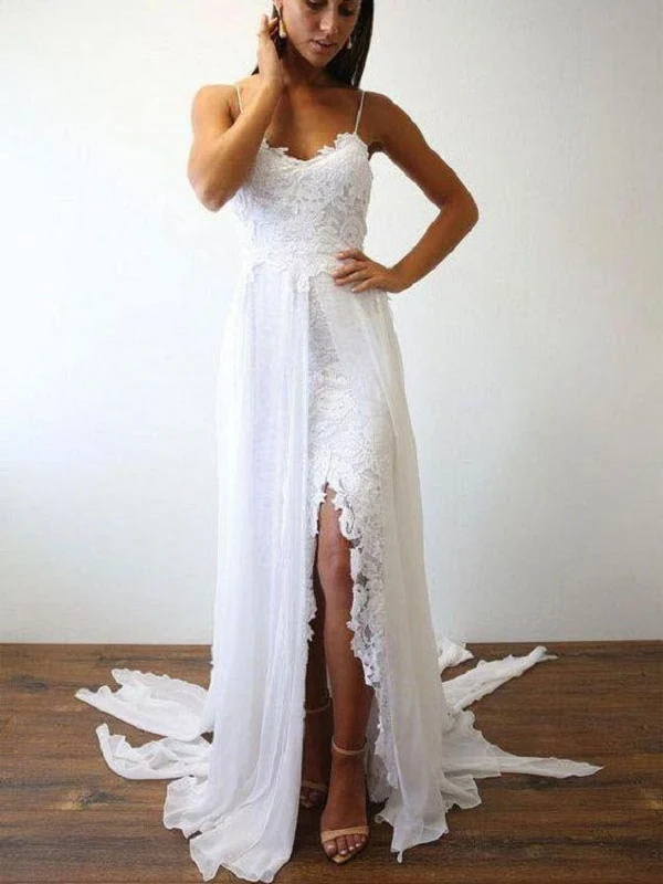 Robe de mariée bohème en mousseline de soie, bretelles spaghetti, fente latérale