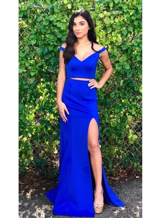 Robe de bal formelle longue en deux pièces bleu royal à épaules dénudées