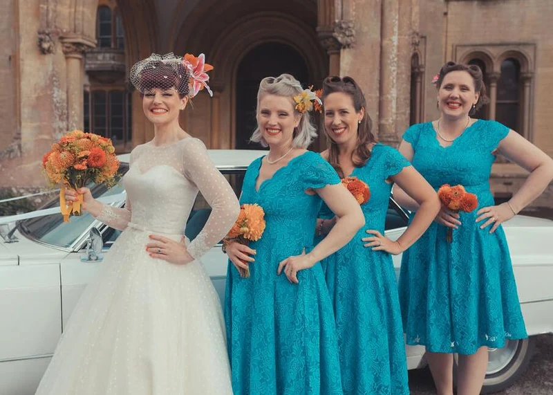 Robe de mariée Vintage à manches longues en dentelle à pois, Style années 50, longueur thé, robe de mariée courte de campagne