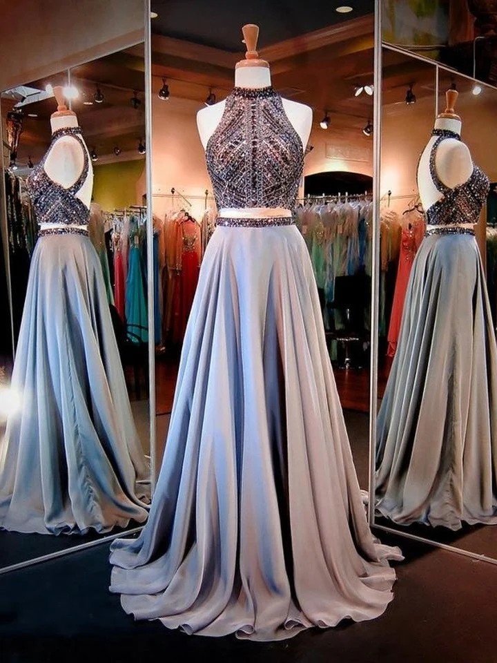 Robe de bal longue deux pièces grise avec perles scintillantes