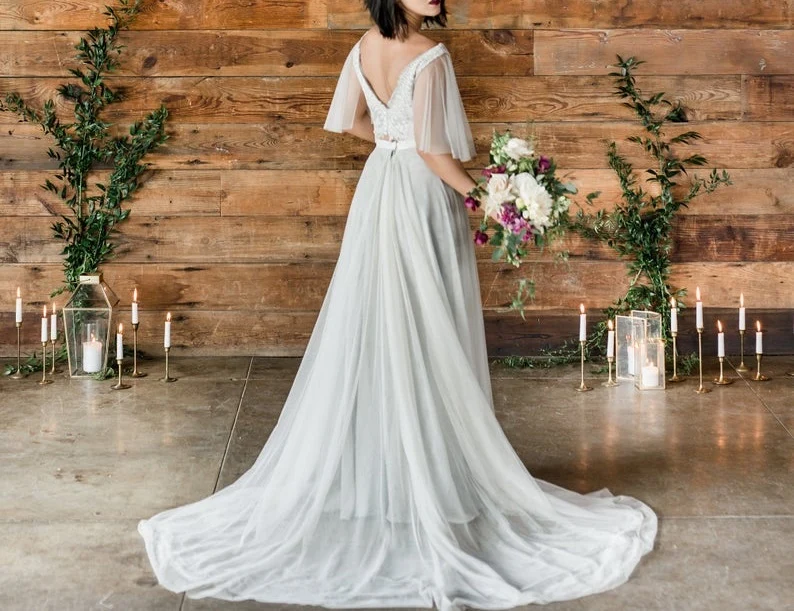 Robe de mariée deux pièces Boho rustique avec haut court et jupe en tulle