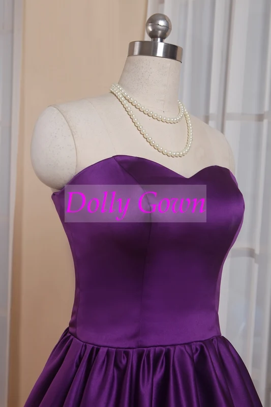 Violet chérie années 1950 longueur de thé style campagnard robes de demoiselle d'honneur vintage
