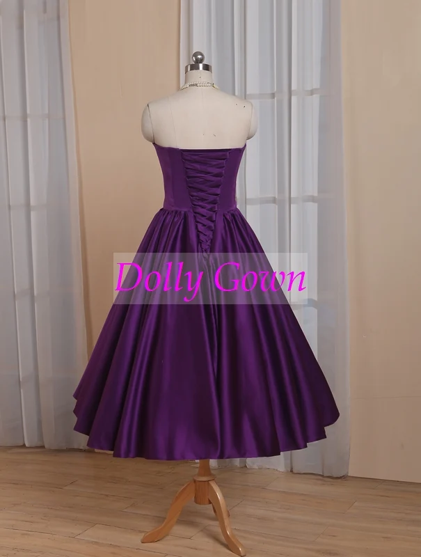 Violet chérie années 1950 longueur de thé style campagnard robes de demoiselle d'honneur vintage