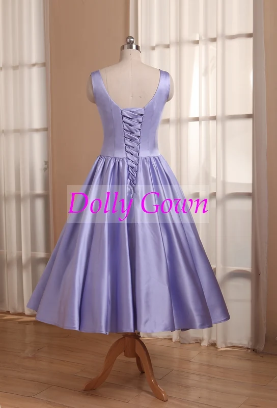 Robes de demoiselle d'honneur en satin longueur thé lavande, col bateau, vintage country