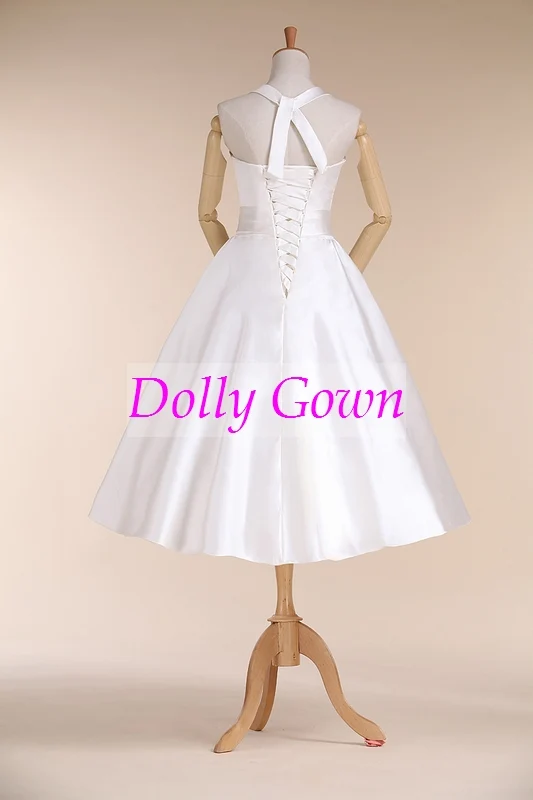 Robe de mariée courte simple à col licou Robe de mariée pin-up des années 1950