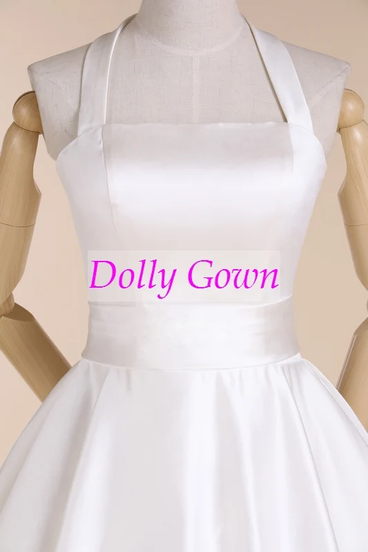 Robe de mariée courte simple à col licou Robe de mariée pin-up des années 1950