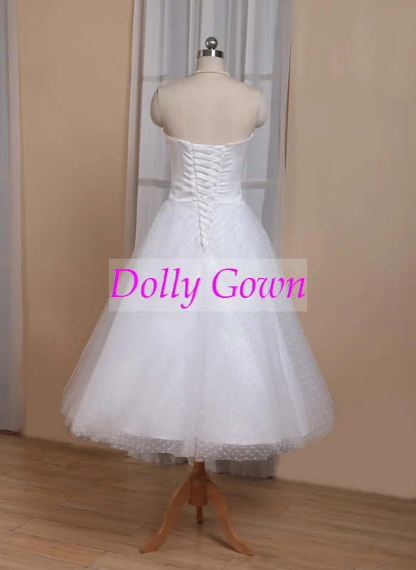 Années 1950 Pin Up Rockabilly Polka Dots Bustier Thé Longueur Robes de Mariée avec Manches