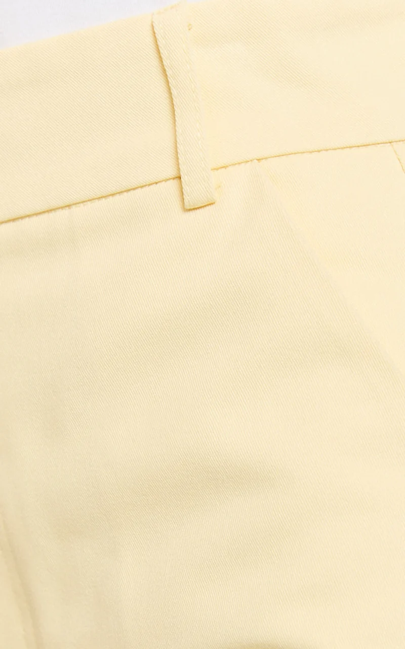 Virginia Skort - Mid Waisted Tailored Skort in Pastel Yellow