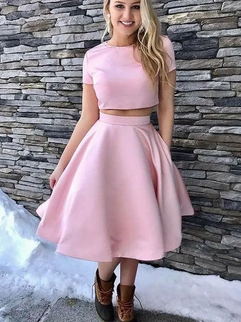 Robe de bal courte deux pièces rose blush avec manches courtes | Robe de remise des diplômes