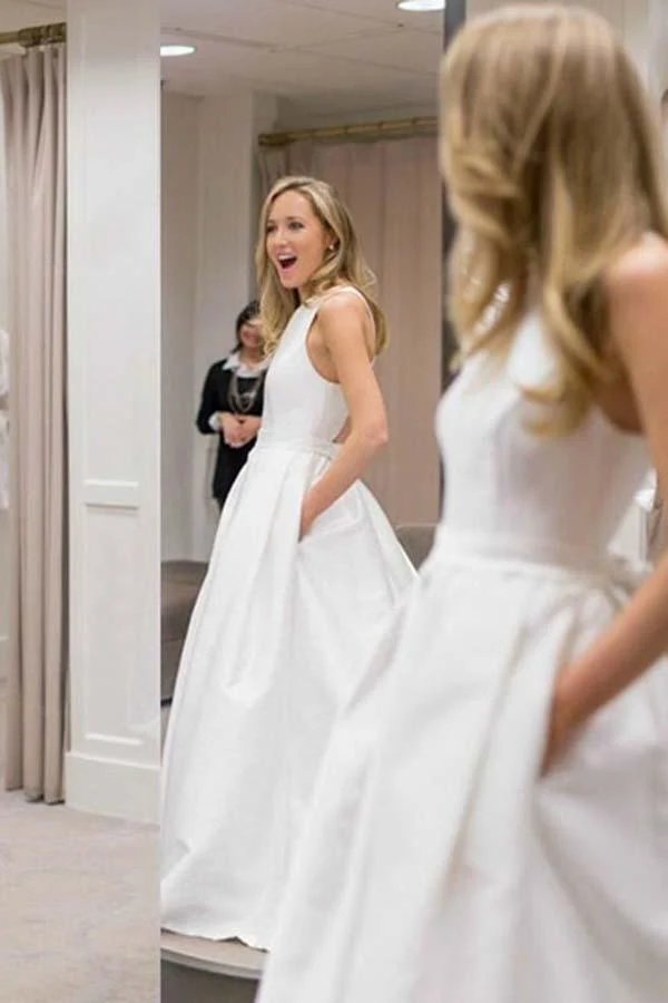 Robe de mariée simple, dos croisé, modeste, unie, avec poches et petit nœud au dos