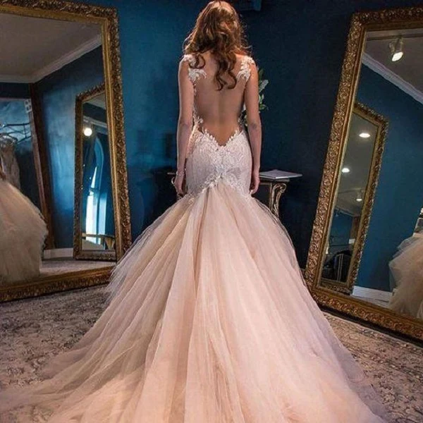 Robe de mariée en tulle et dentelle à couper le souffle, princesse sirène, dos nu, pays