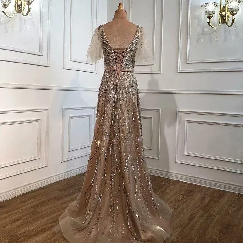 Robe de bal élégante à manches courtes et col en V, couleur taupe