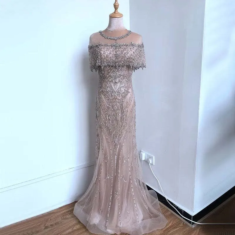 Robe de soirée longue sirène luxueuse sans bretelles à paillettes et perles