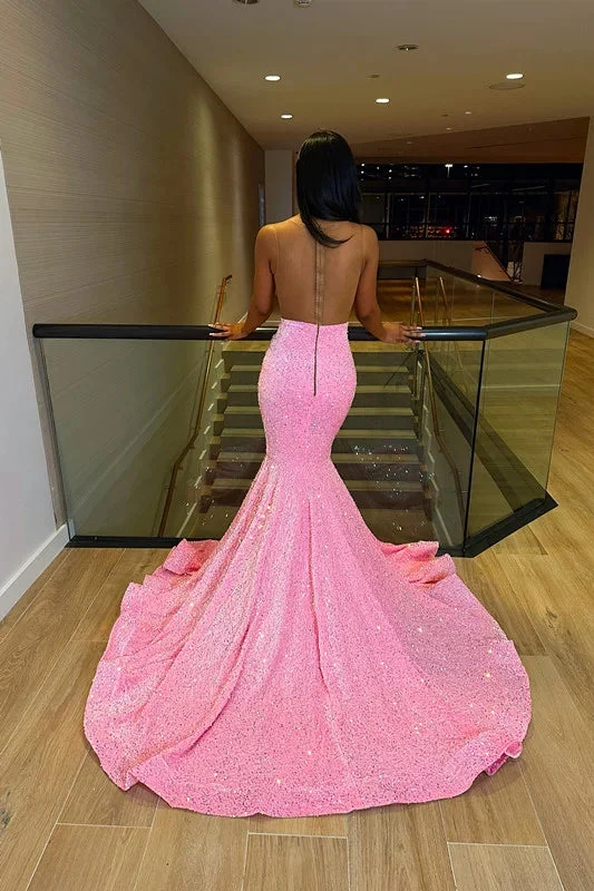 Robe de bal sirène luxueuse en tulle avec bretelles et détails perlés