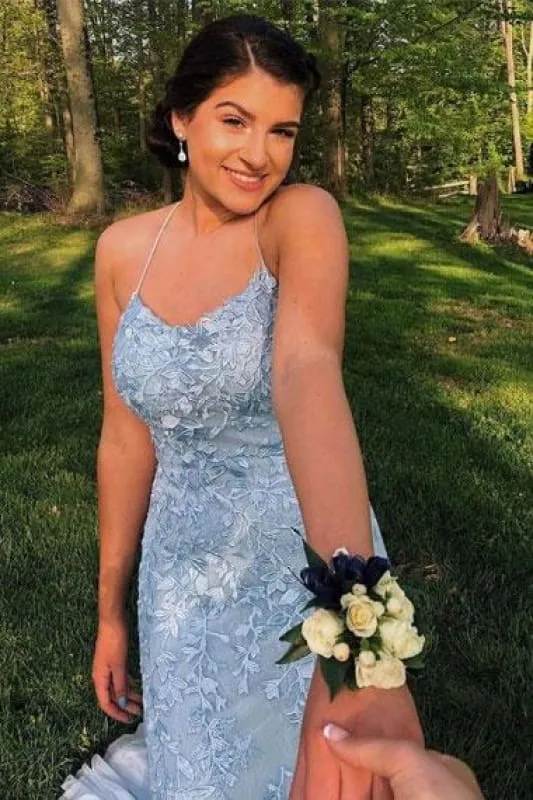 Robe de bal sirène bleu clair avec dentelle et bretelles spaghetti