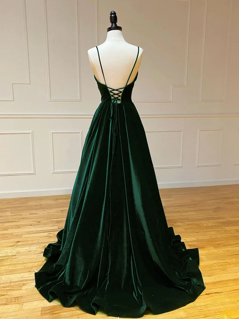 Robe de bal longue élégante en velours vert