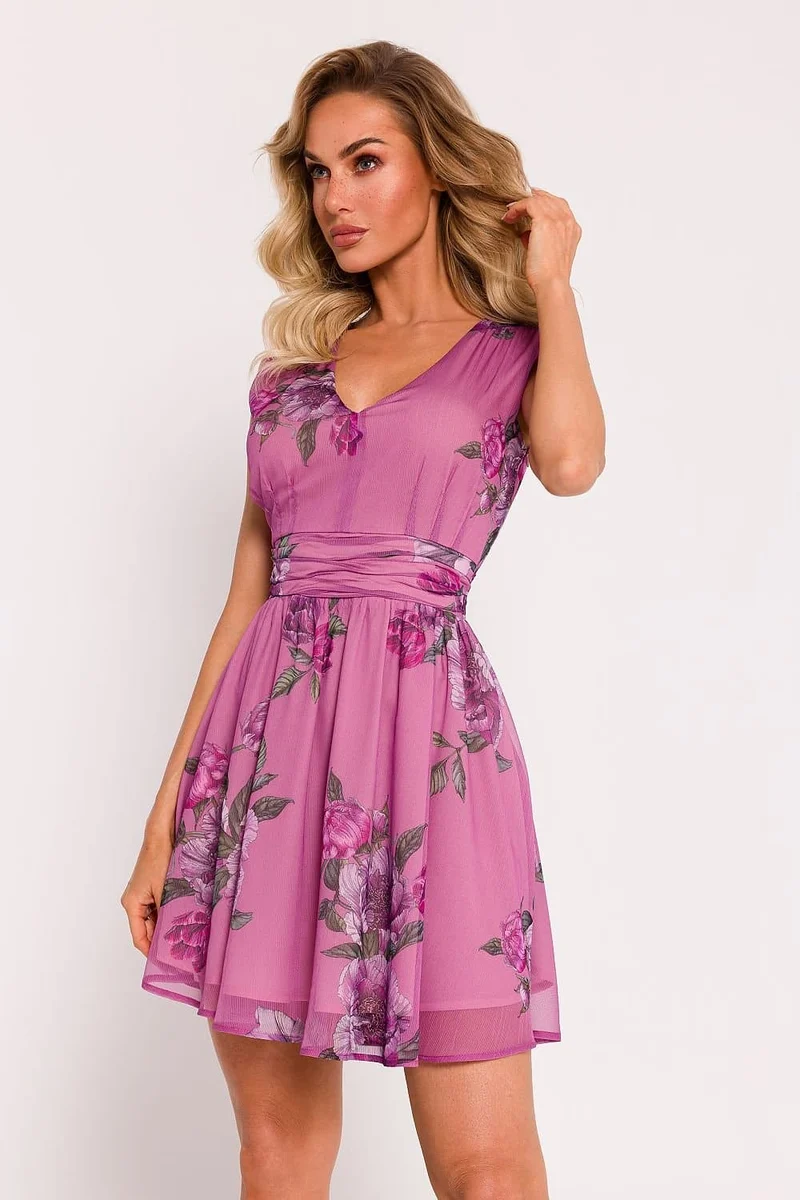 Robe fleurie courte évasée