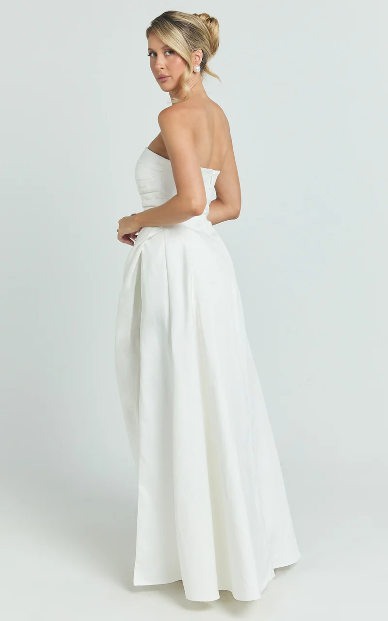 Bianca Maxi Dress - Strapless Fit And Flare Dress in Ivory