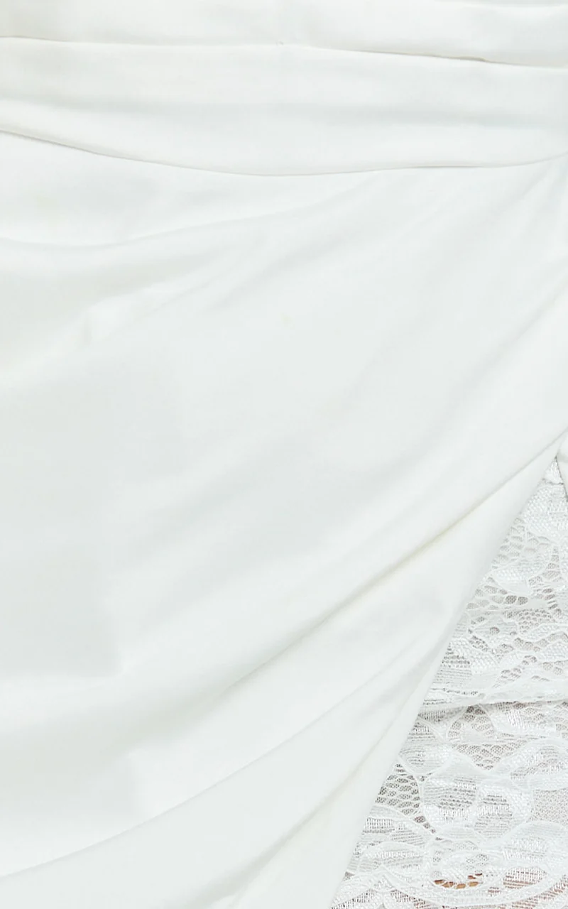 Bianca Maxi Dress - Strapless Fit And Flare Dress in Ivory
