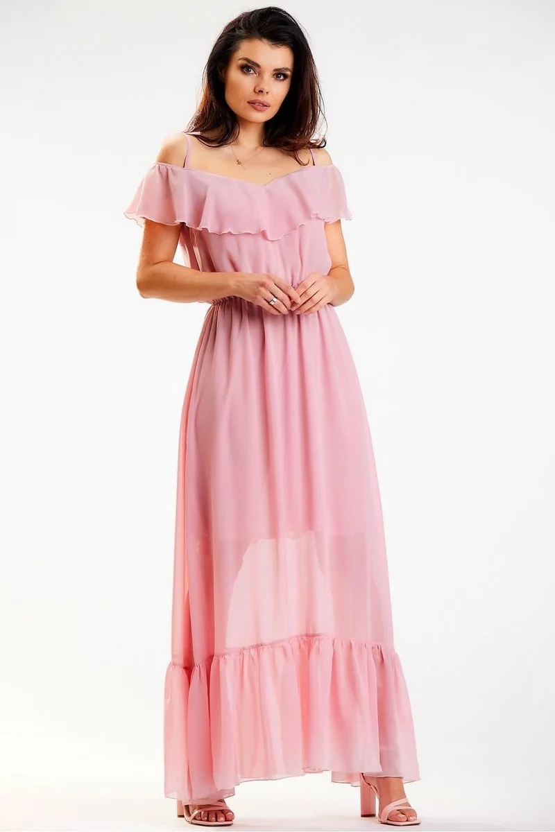 Robe rose longue épaules dénudées